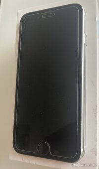 Iphone SE2020-super stav - 2