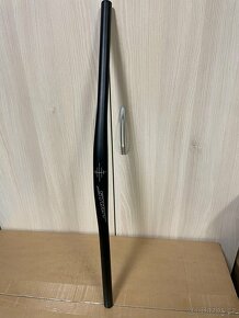 Řidítka Specialized Stout Mini Rise Alloy 680 mm nová - 2