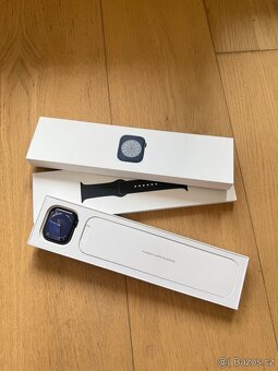 Apple Watch 8 45mm Cellular + GPS - 2