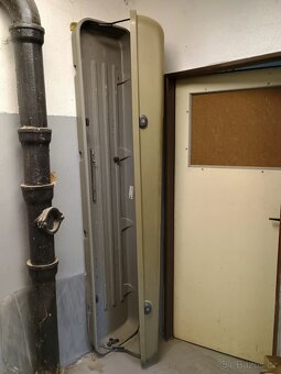 Prodám uzamykatelný střešní box - 2