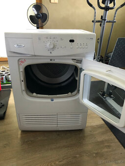 Prodám zánovní sušičku WHIRLPOOL AWZ6460 - 2