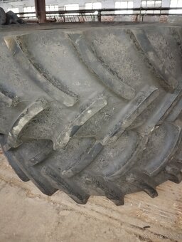 520/85 R38 - 2