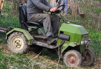Malotraktor domácí výroby - 2