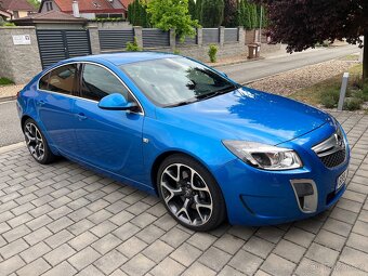 Opel Insignia OPC - 2
