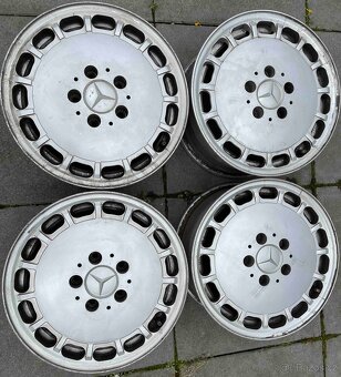 Mercedes 15" Alu kanáldekl + dlouhé šrouby - 2