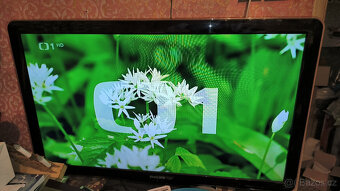 Televize Philips uhl. 100cm + set top box DVB-T2 EMOS - 2