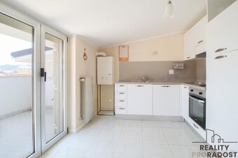 Prodej bytu 4+1,130 m², Via Umbria 11, Montesilvano, Itálie - 2