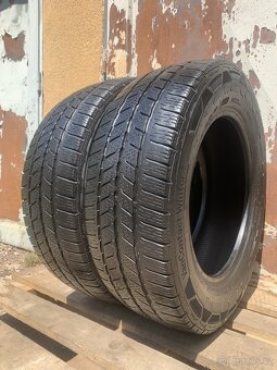 2ks 215/65/16C Continental/2020/107-109R/zimní - 2