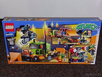 Lego City 60294 Kaskadérský kamión NOVÁ - 2