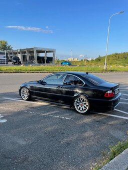 BMW E46 330ci Exclusive edition Manuál - 2