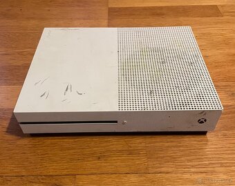 Xbox one S - 2