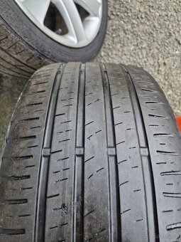 Kola, disky BMW 8Jx17 letní penu 225/45 - 2