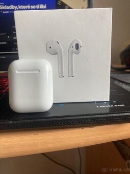 AirPods 2 generace - 2