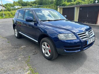 VW Touareg 3.0 TDI V6 - 2