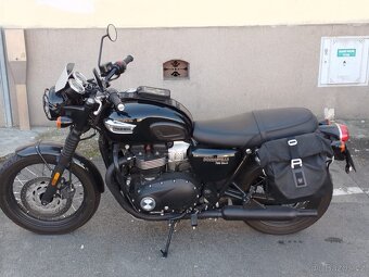 Triumph Bonneville T100 - 2
