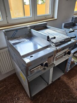 Plynový gril Arisco 711 - 2