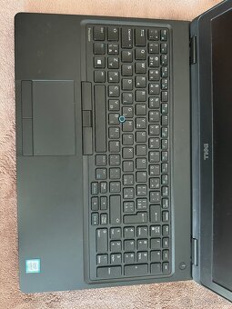 Dell Precision 3520 – i7, 16 GB RAM, SSD, nová baterie – per - 2
