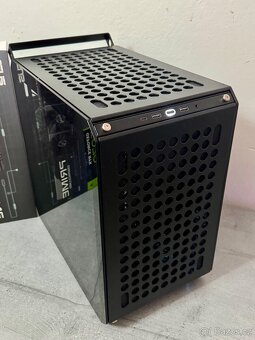 VÝKONNÉ HERNÍ DĚLO R7 7800X3D/32GB RAM/RTX 5070/1TB SSD - 2