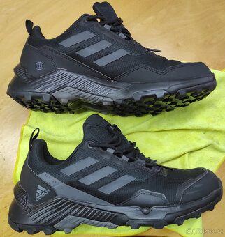 Adidas - 2