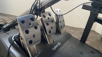 Volant PS4/PS5 Logitech G29 + pedály + řazení + stojan - 2