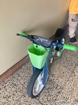 Dětské odrážedlo s nastavitelným sedadlem - 2
