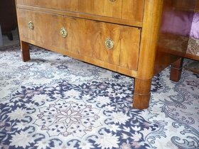 Biedermeier psací komoda po renovaci v pěkném stavu - 2
