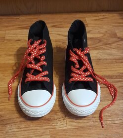 Nové dívčí kotníkové plátěné tenisky v.34 - 2