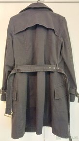 Krásný kabát zn. C&A - 2