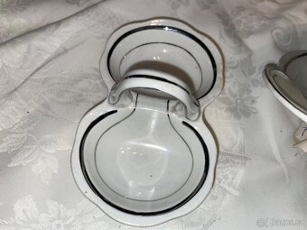 Stará porcelánová slánka a omáčník - 2