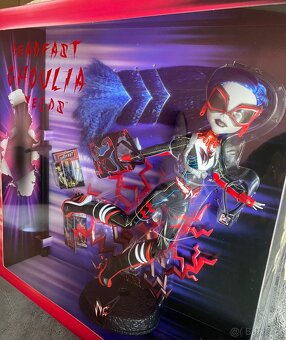Monster High Deadfast Ghoulia Yelps - 2