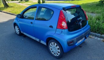PEUGEOT 107 1.0 benzín - 2