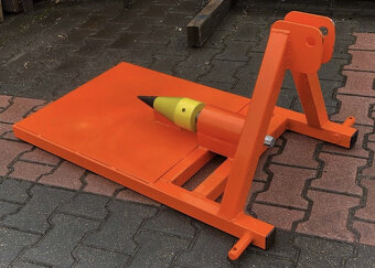Kuželová štípačka na dřevo za traktor - 2