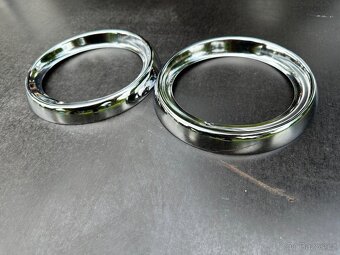 Škoda 1000MB Rámečky světlometů - 2