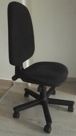 Židle na koleckach - 2