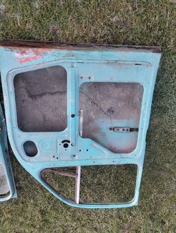 Dveře na Škoda 1202 - 2