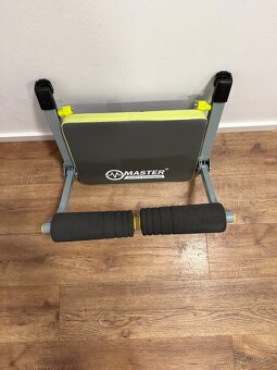 Posilovac brisnich svalu - 2