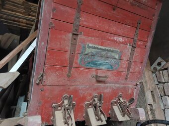 Mlátička na obilí - 2