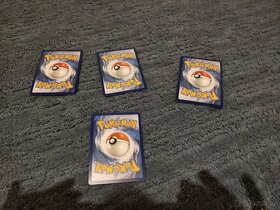 Pokémon karty - 2