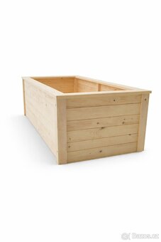 Masivní vyvýšený záhon - 2