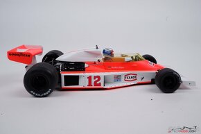 McLaren M23 - Jochen Mass (1976), VC Nemecka, 1:18 MCG - 2