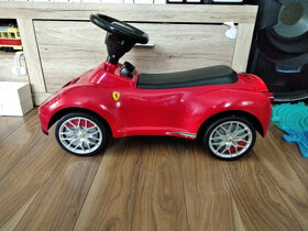 Prodám dětské odrážedlo Ferrari F488 GT (značka Rastar) - 2