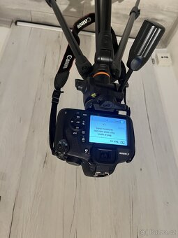 Canon EOS 1200D - 2