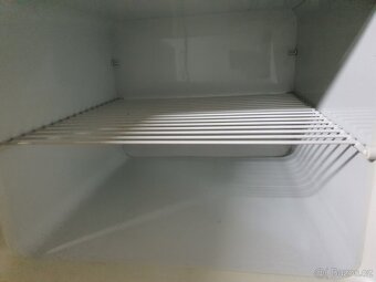 lednička s horním mrazákem Bosch - 2