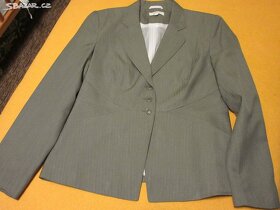 Kalhot.kostým M&S, vel. kalhot 38 a saka 42. - 2