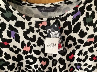 Marks & Spencer halenka XL - nova - 2