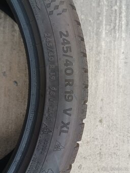 245/40r19 - 2