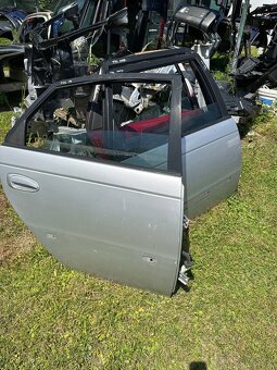 Predám Blantik Avensis T22 1998-2002 - 2