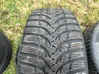 2ks zimní pneu Kumho 205/55/16 - 2