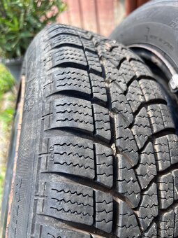 Pneu 165/70/R14 - 2
