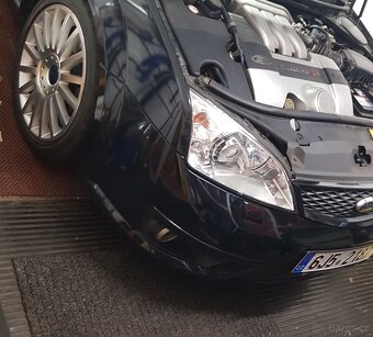 Ford mondeo st 220 - 2